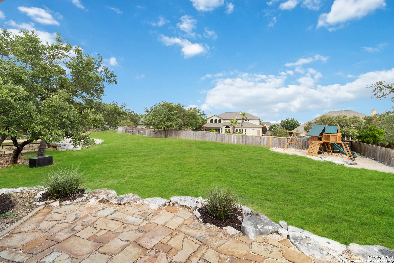 322 Dona Ana Cove