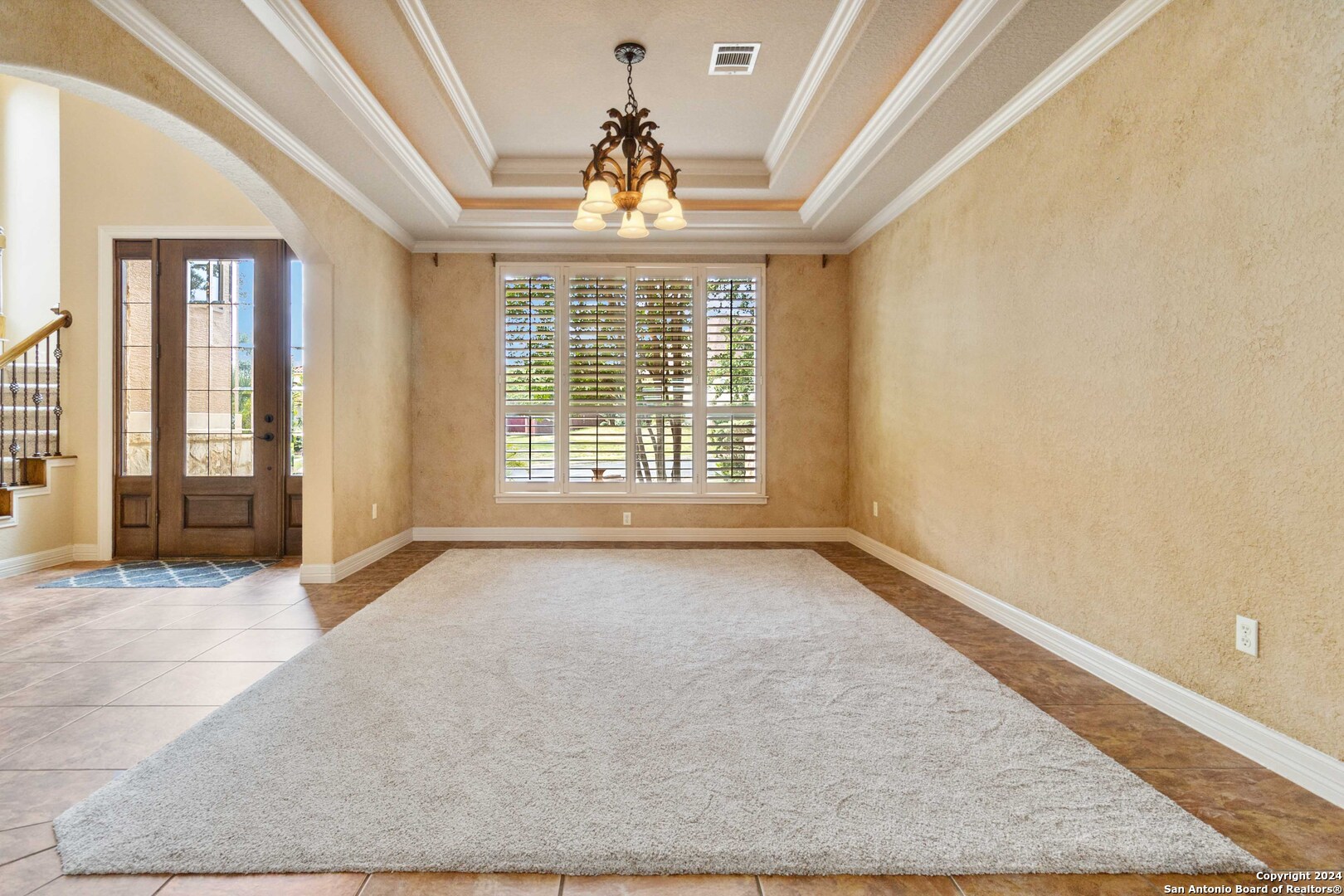 322 Dona Ana Cove