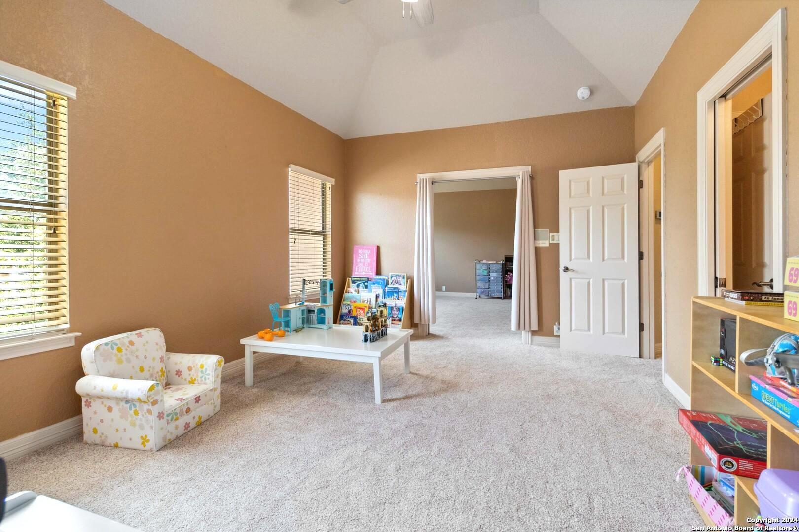 322 Dona Ana Cove