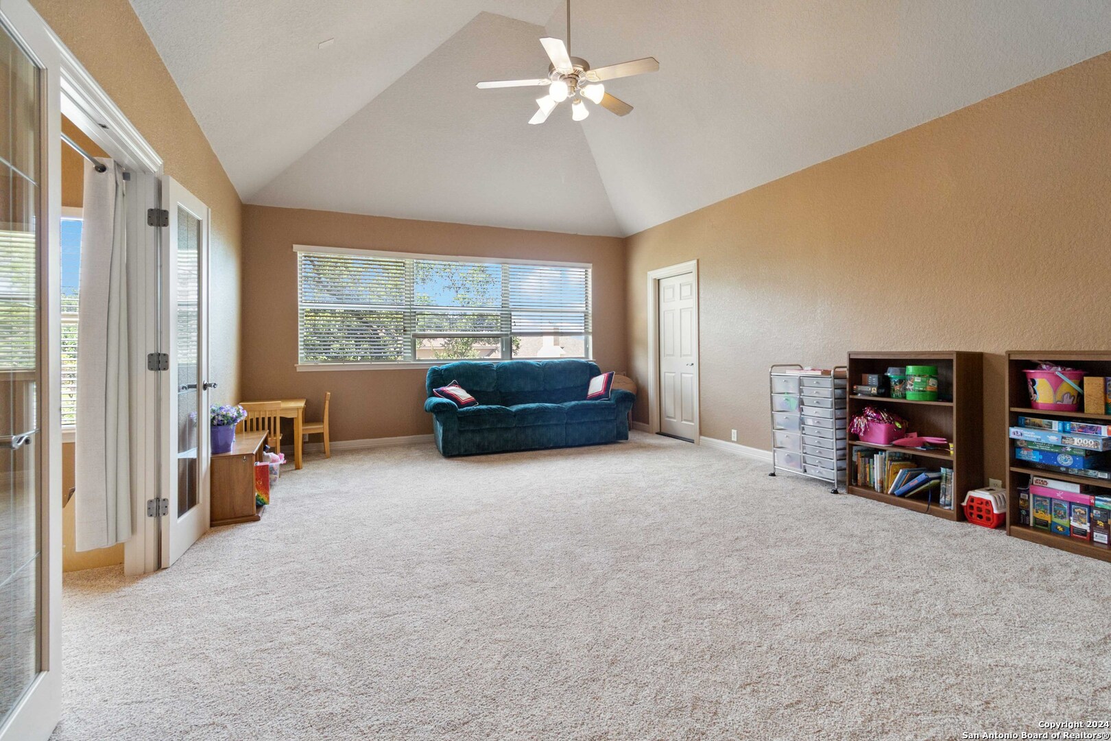 322 Dona Ana Cove