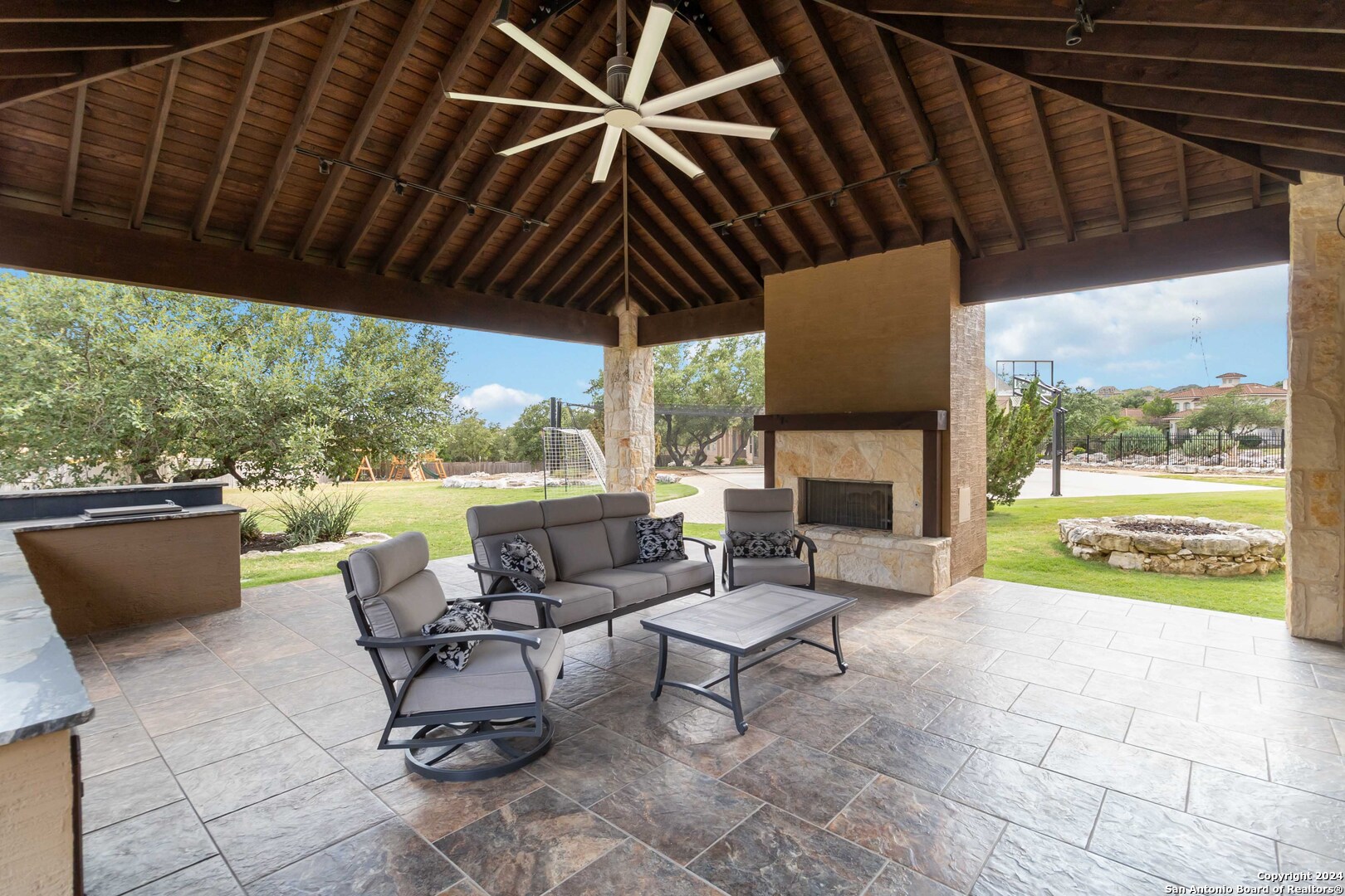 322 Dona Ana Cove