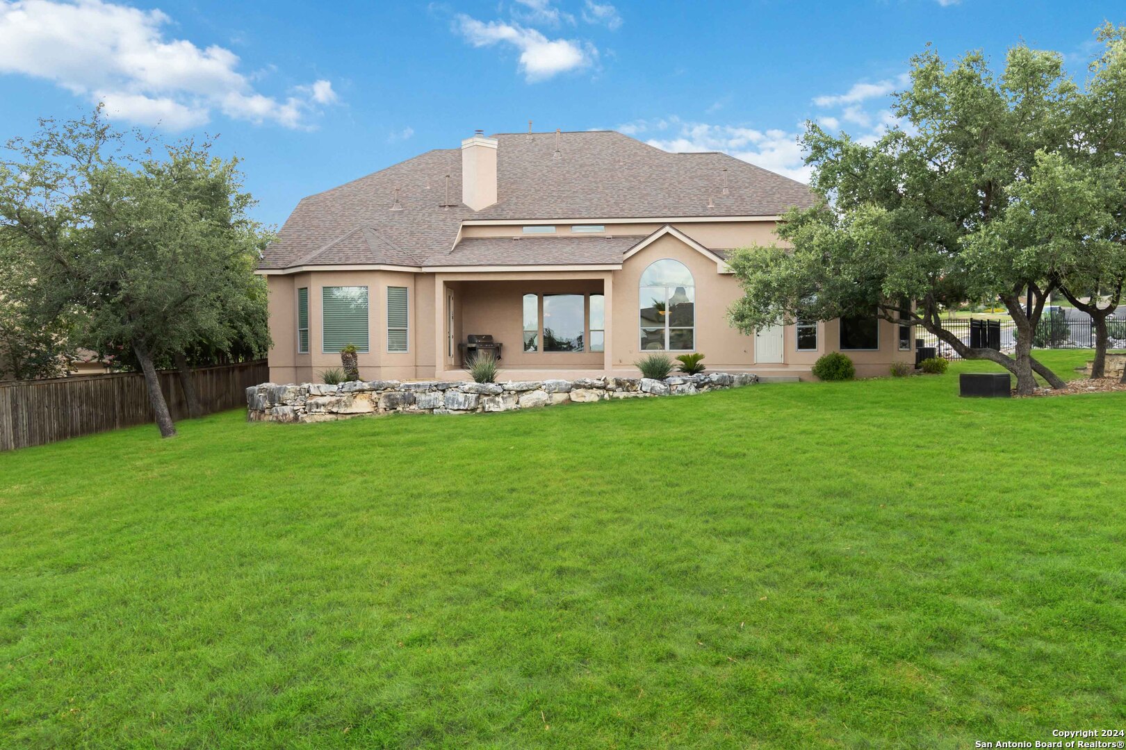 322 Dona Ana Cove