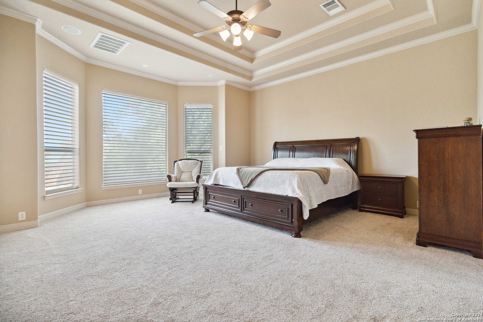 322 Dona Ana Cove