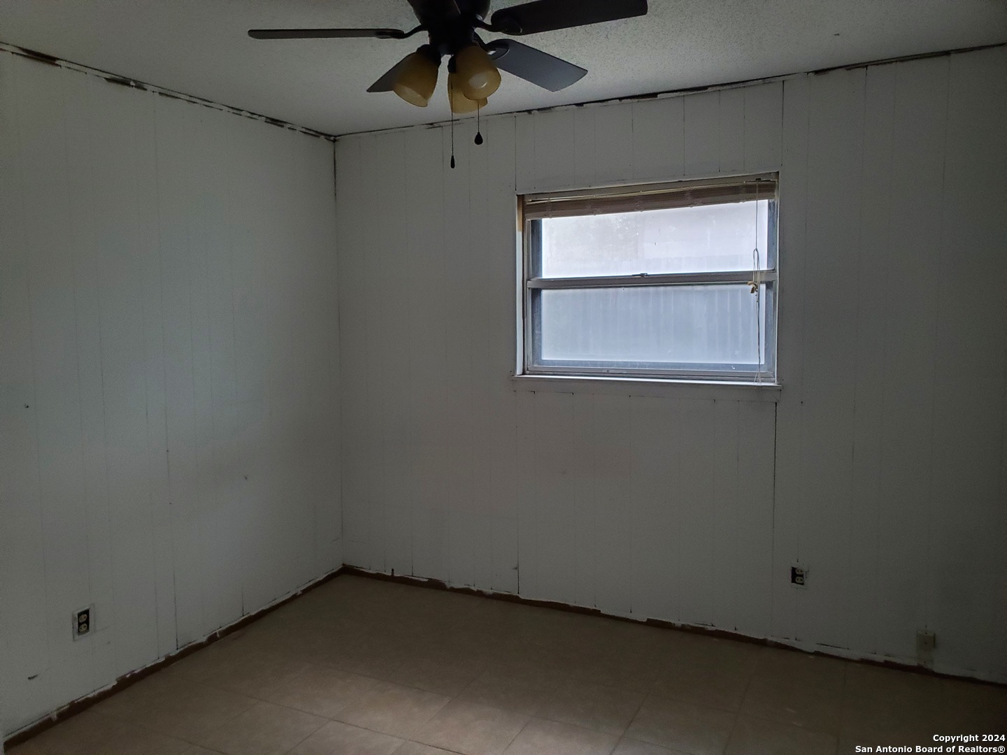 1423 Elm St