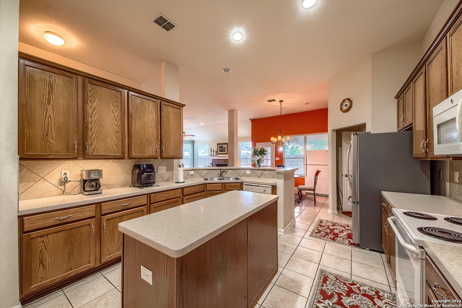128 Brushtrail Ln