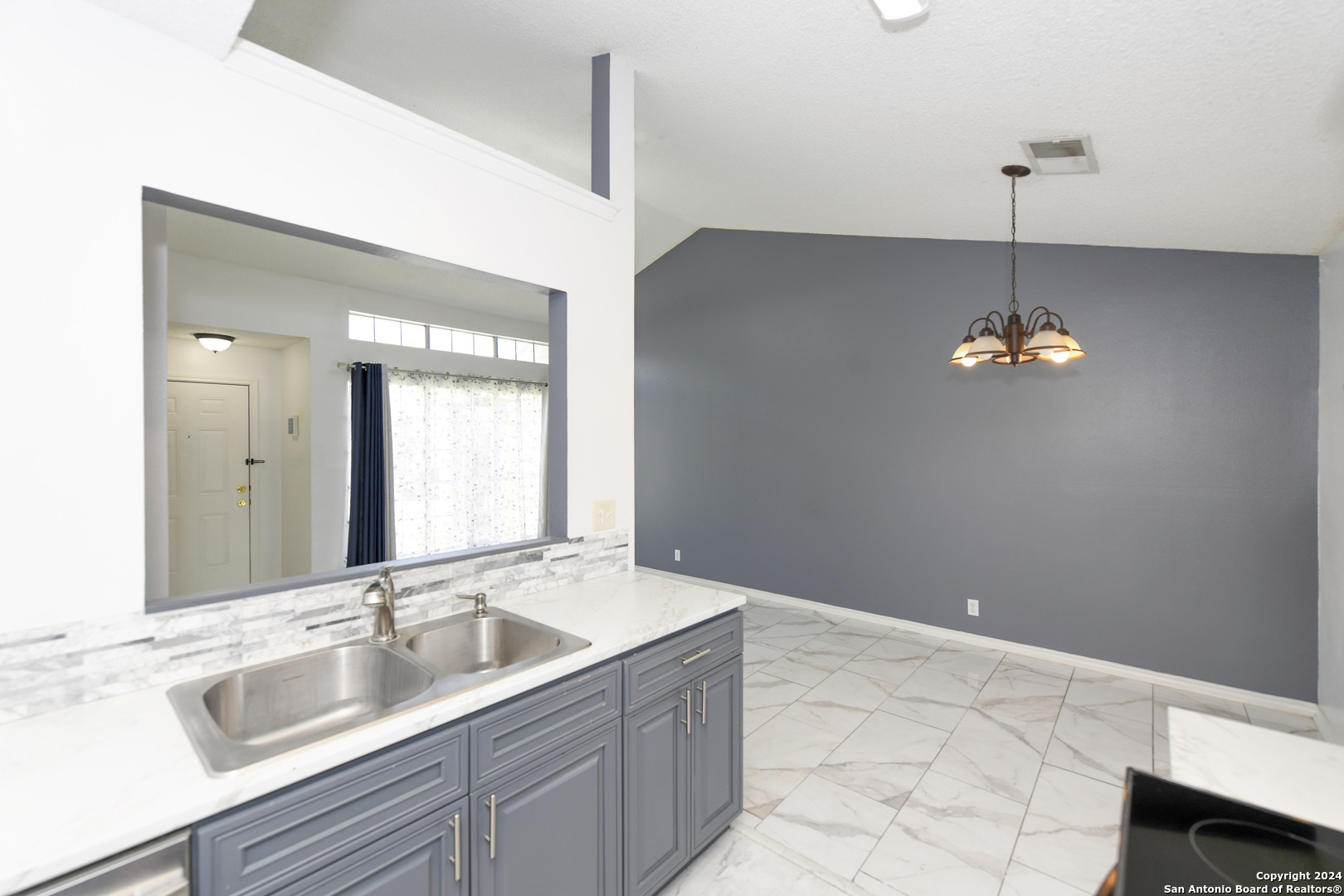 9140 TIMBER PATH Unit: 1203