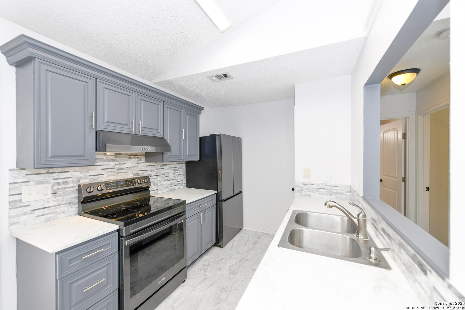 9140 TIMBER PATH Unit: 1203