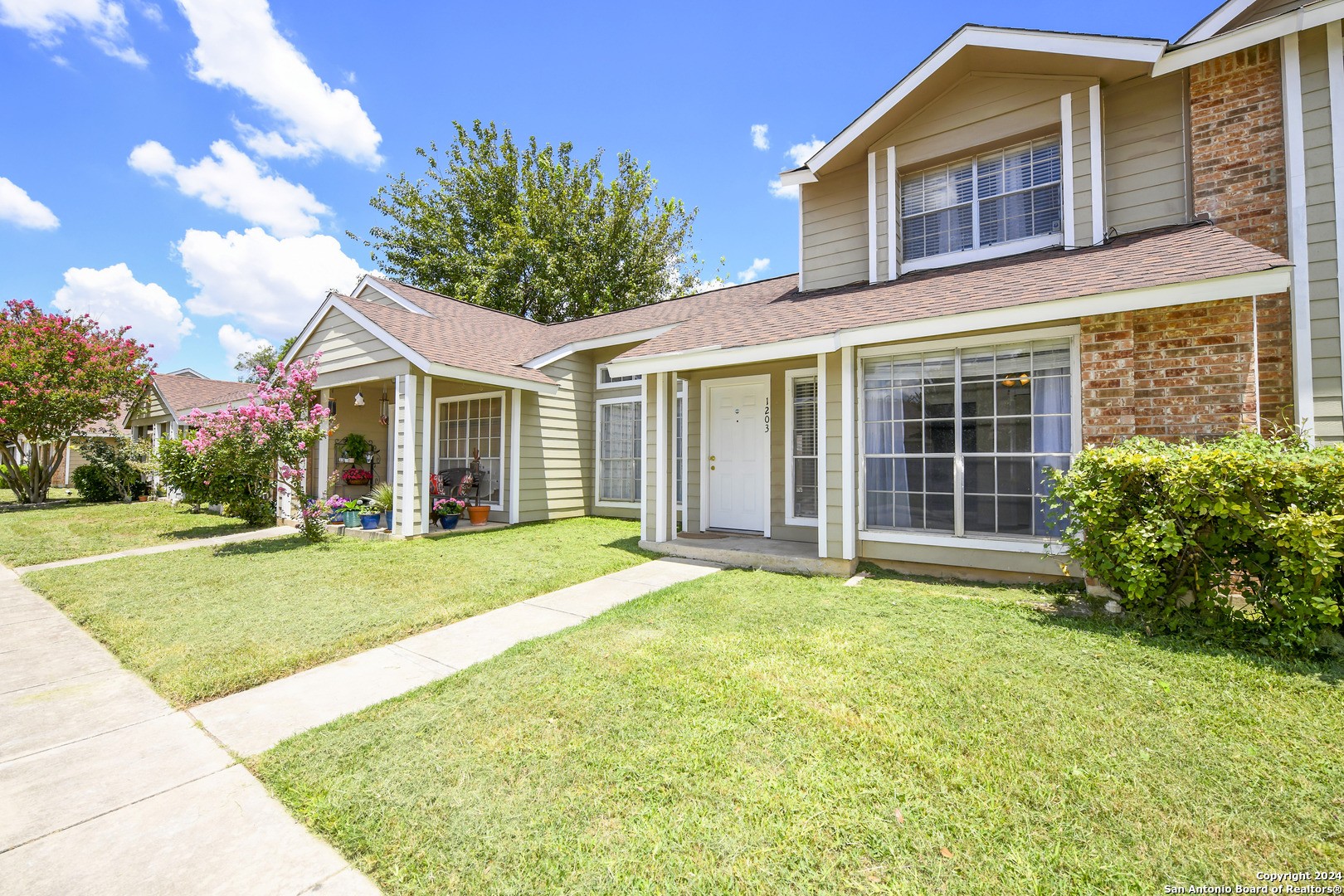 9140 TIMBER PATH Unit: 1203