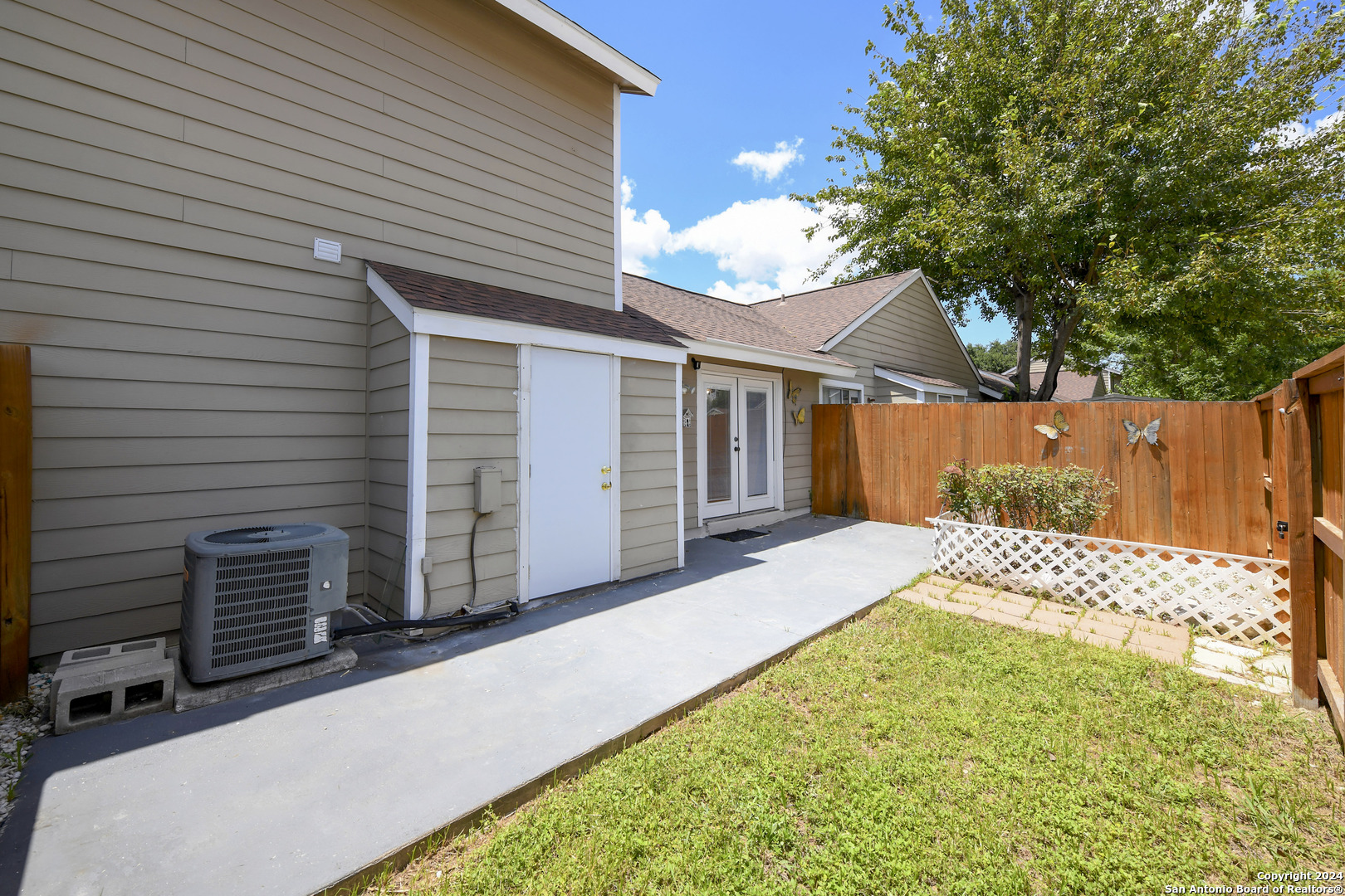 9140 TIMBER PATH Unit: 1203