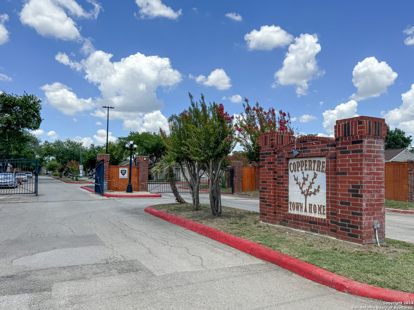 9140 TIMBER PATH Unit: 1203