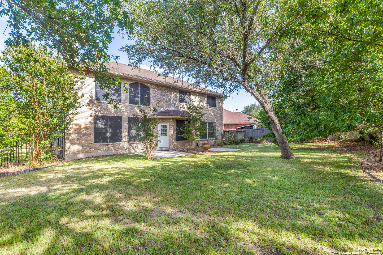 404 Turtle Hill