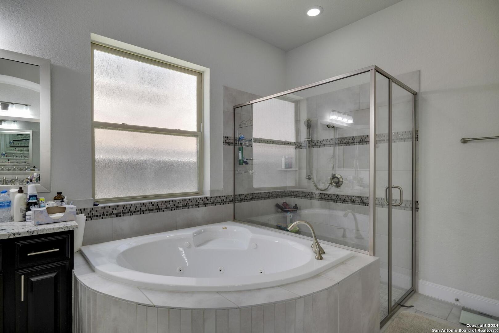 24127 PRESTIGE DR