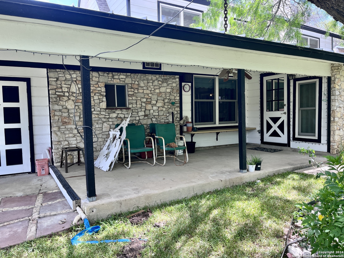 206 TRAFALGAR RD