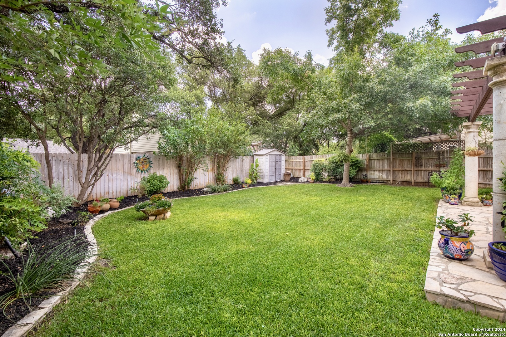 2006 Chittim Hollow Dr