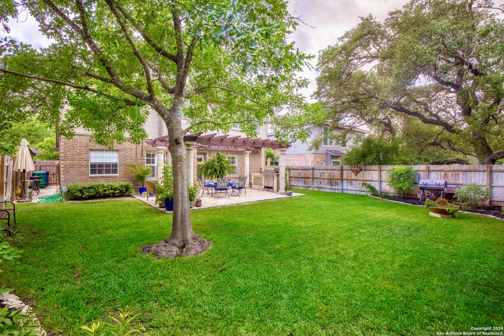 2006 Chittim Hollow Dr