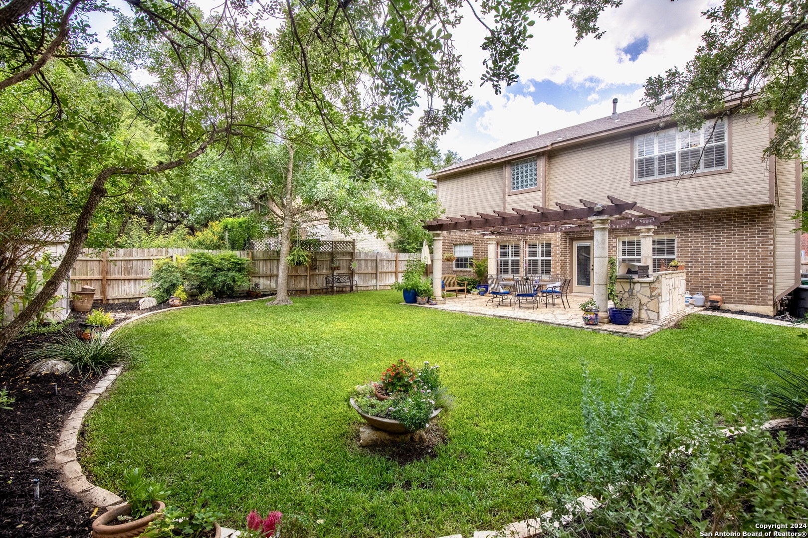 2006 Chittim Hollow Dr
