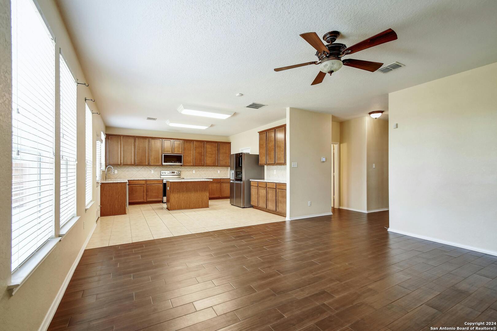 8819 Preserve Trl