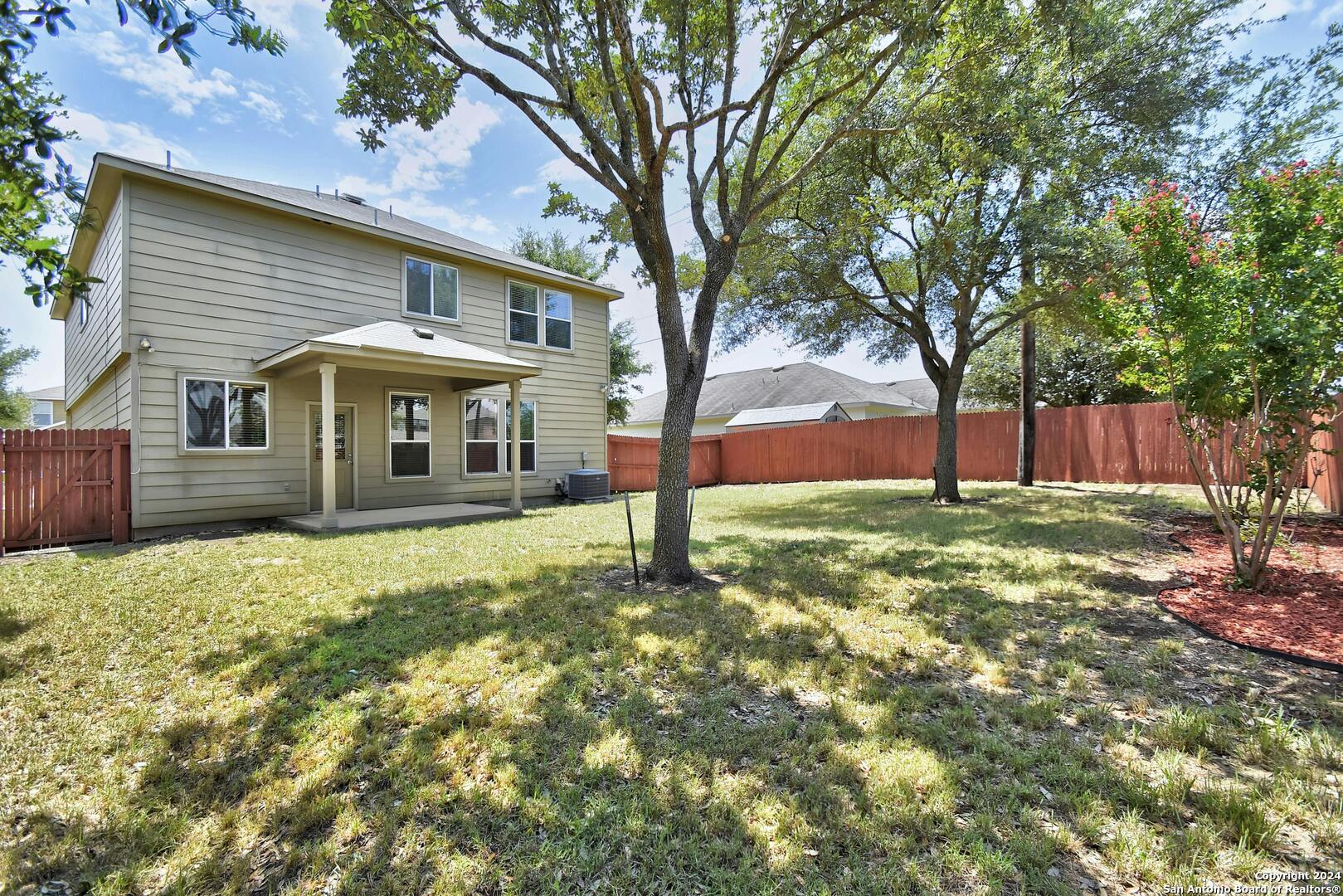 8819 Preserve Trl