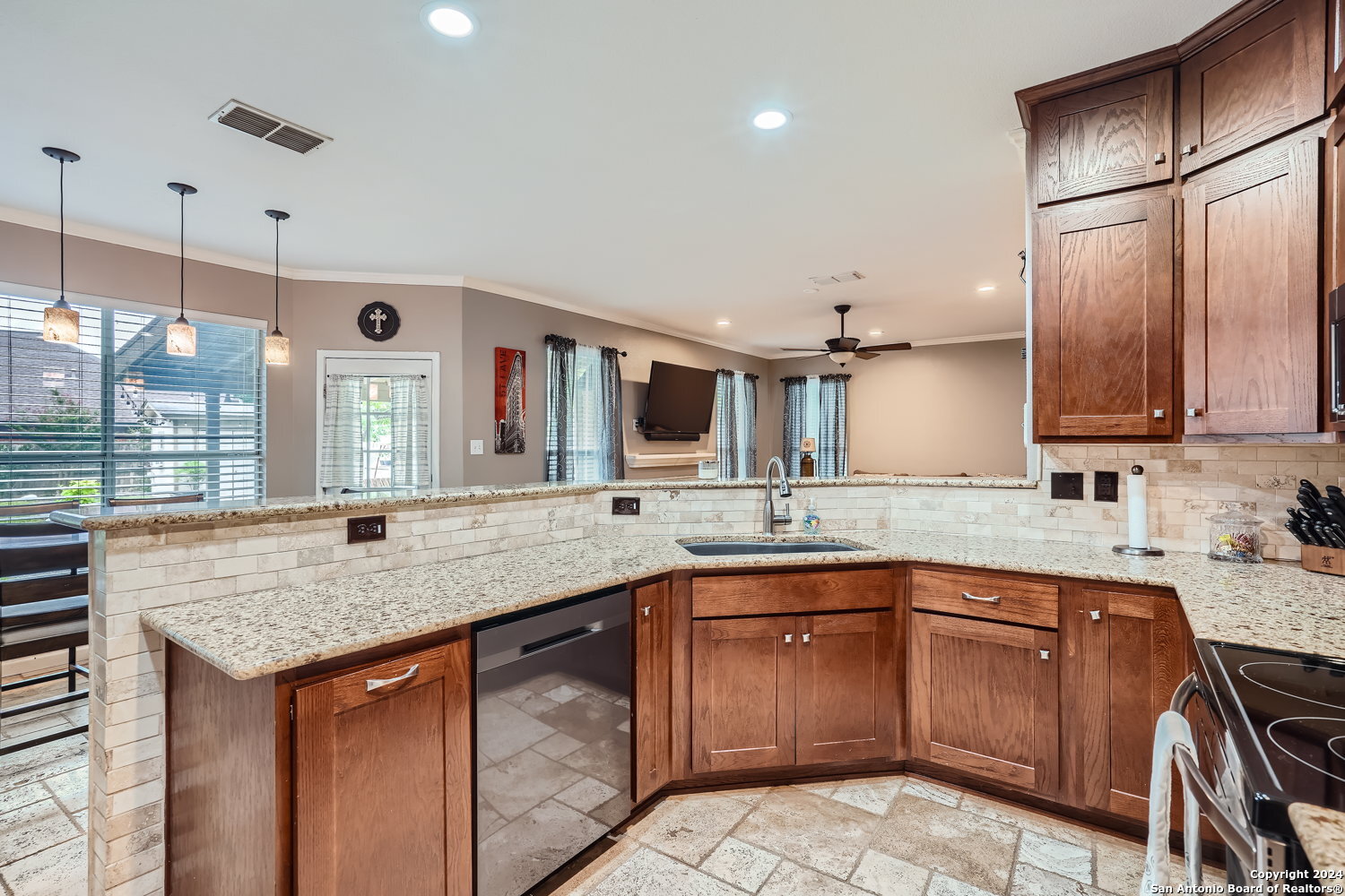 3202 BRITT LN