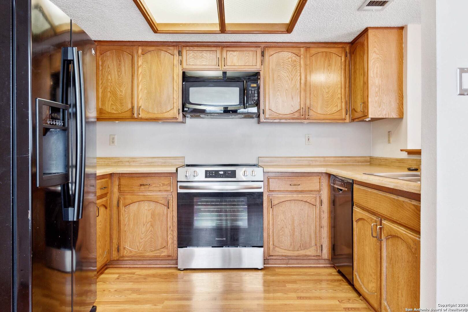 6413 Brookway Dr.