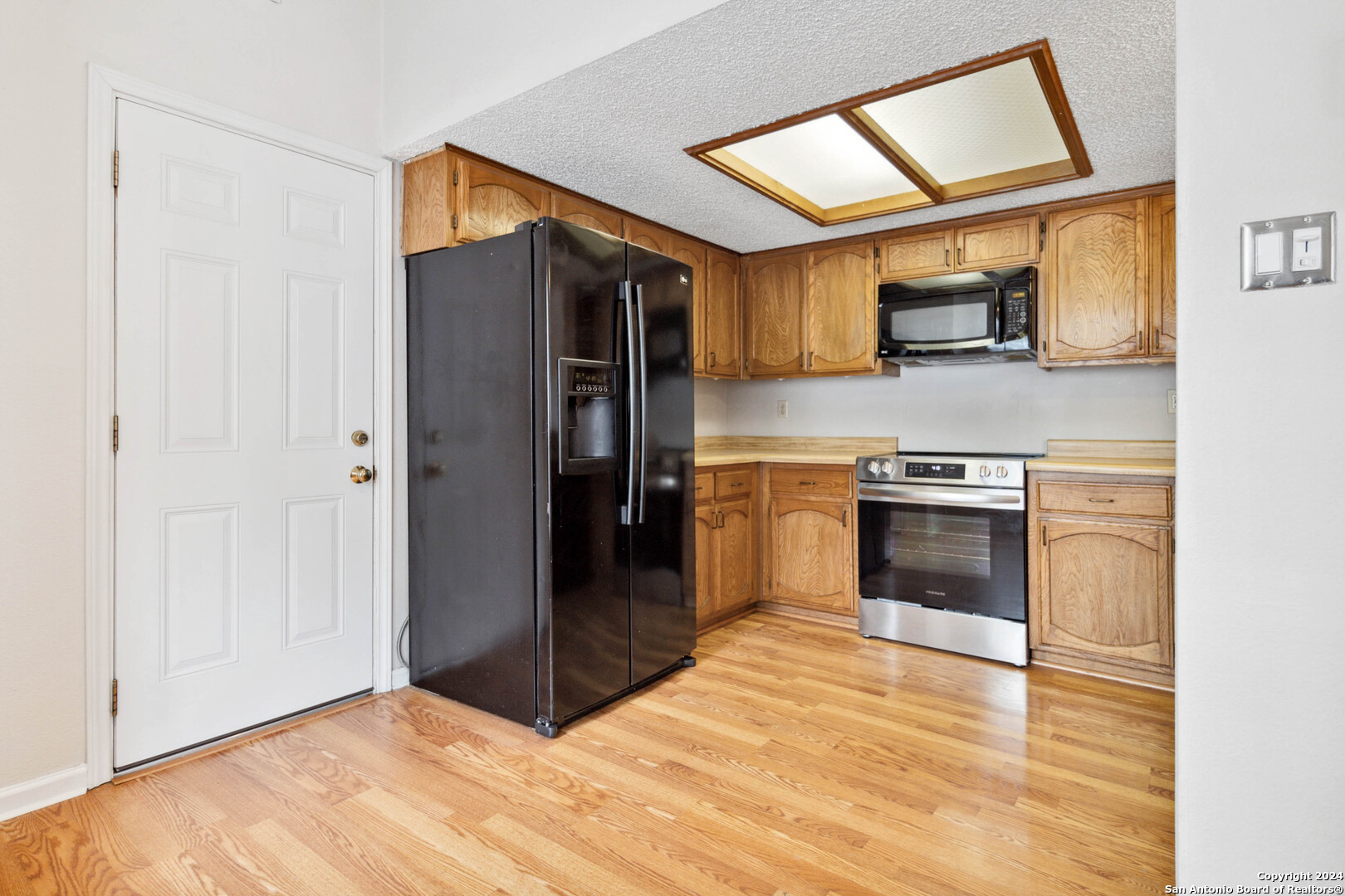 6413 Brookway Dr.