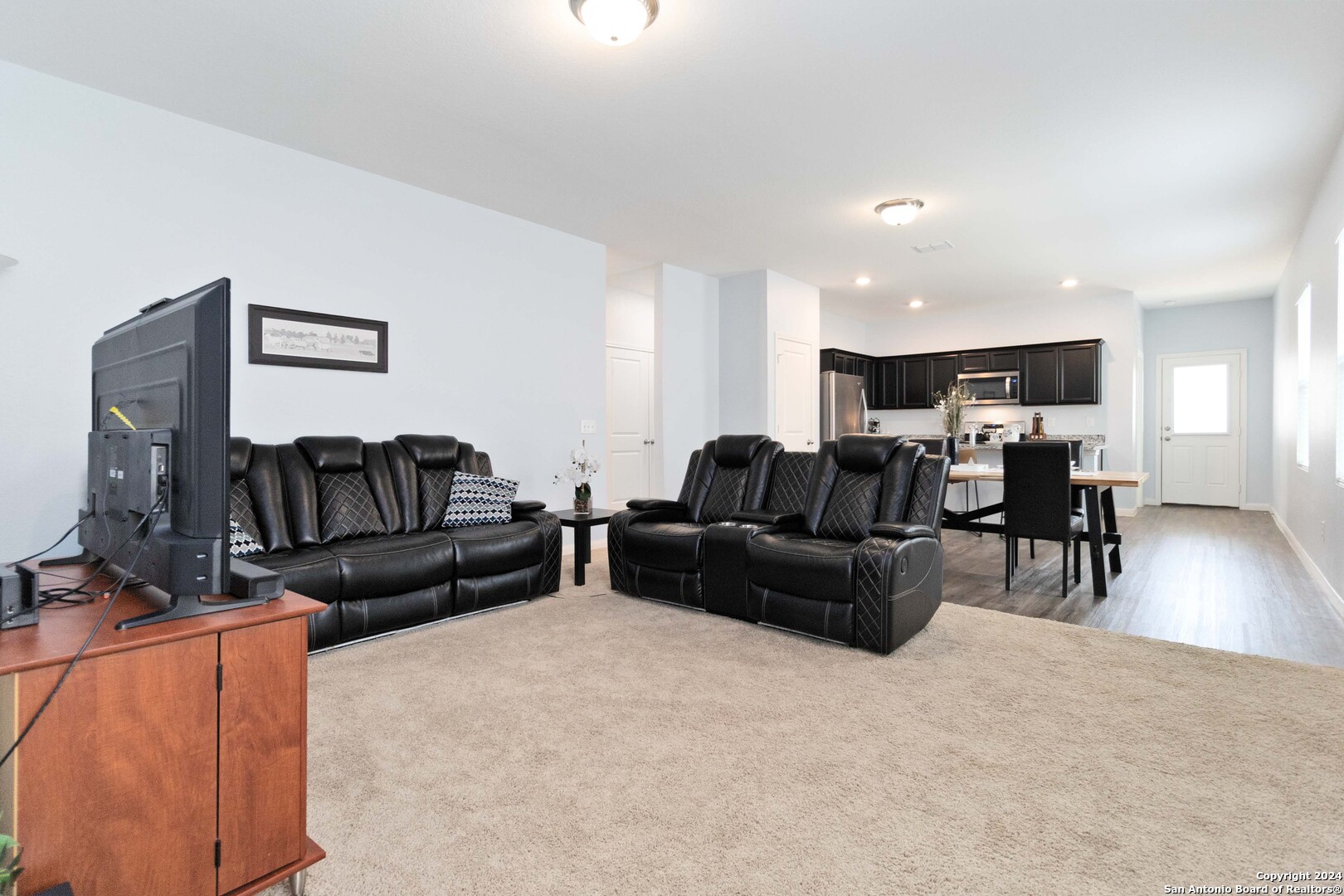 5411 MALAKOFF DR
