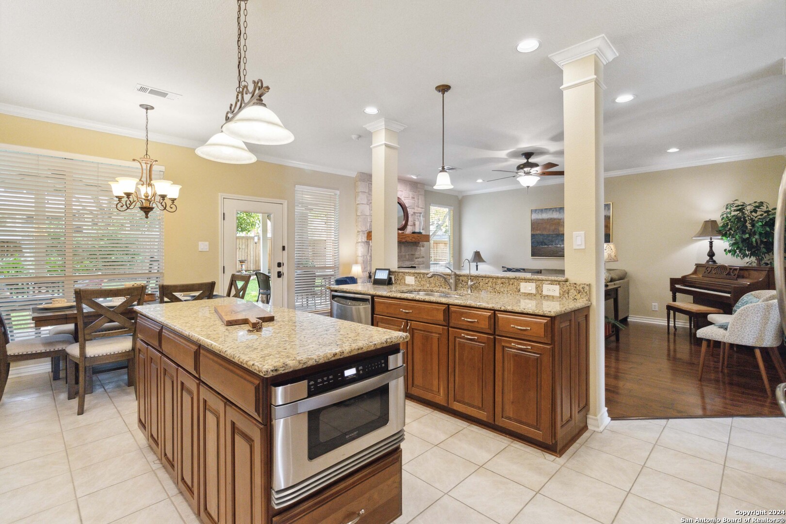 9238 BRAE MOSS