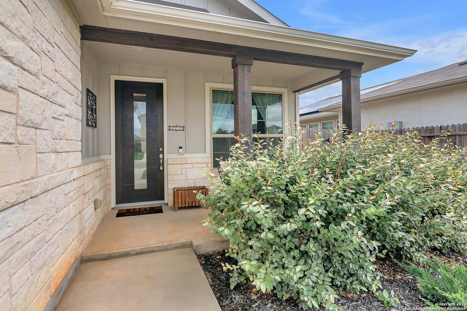2347 GREYSTONE LANDING
