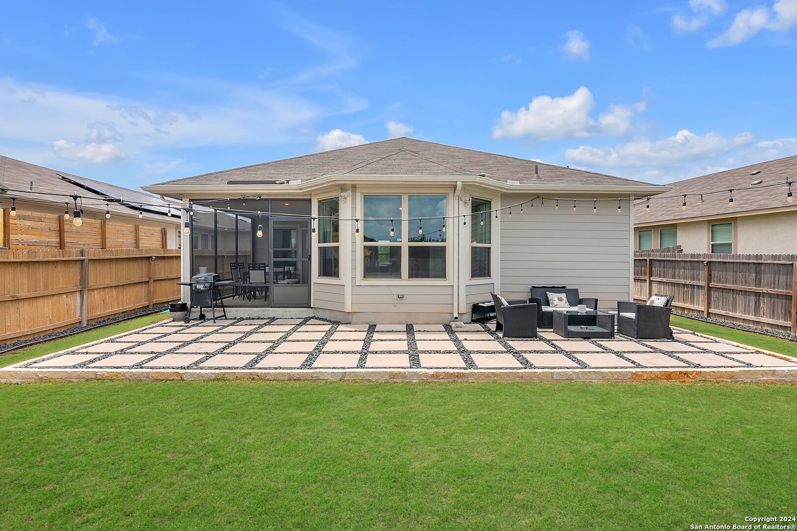 2347 GREYSTONE LANDING