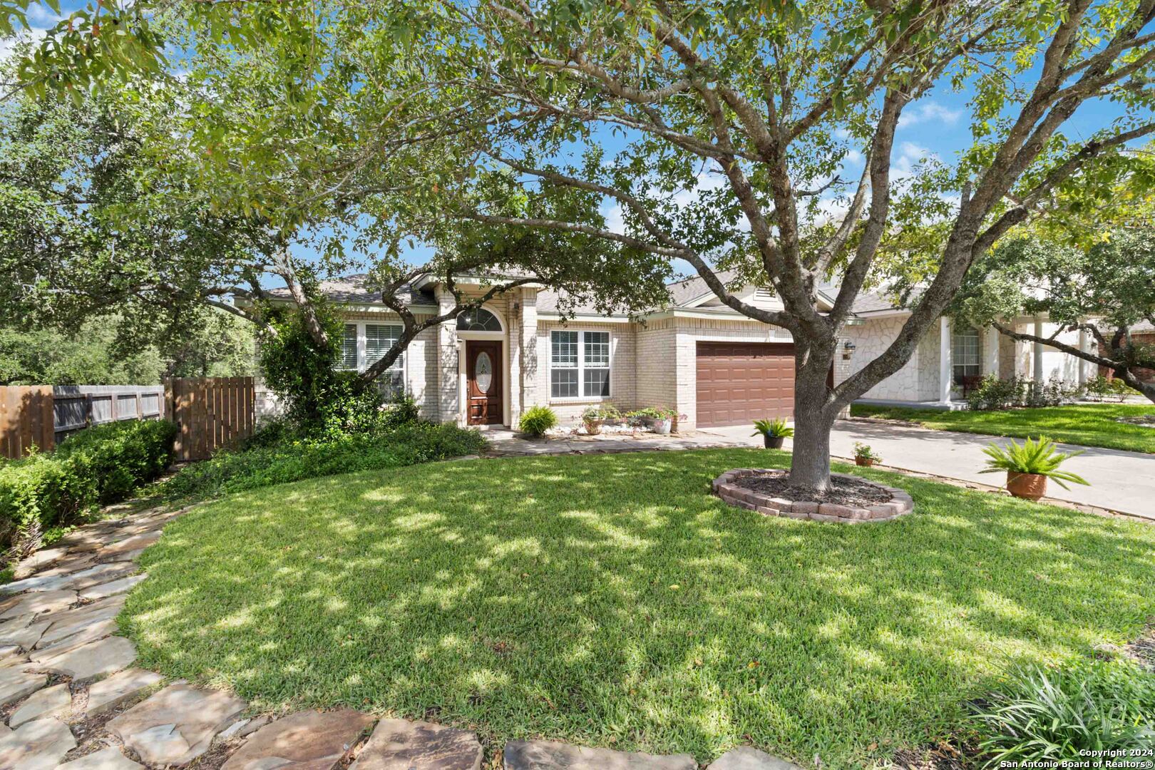 22807 TORNILLO DR