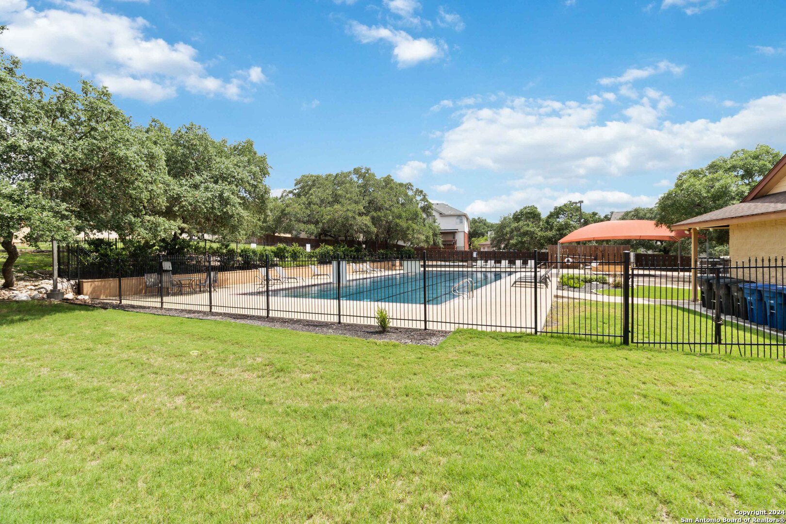 22807 TORNILLO DR