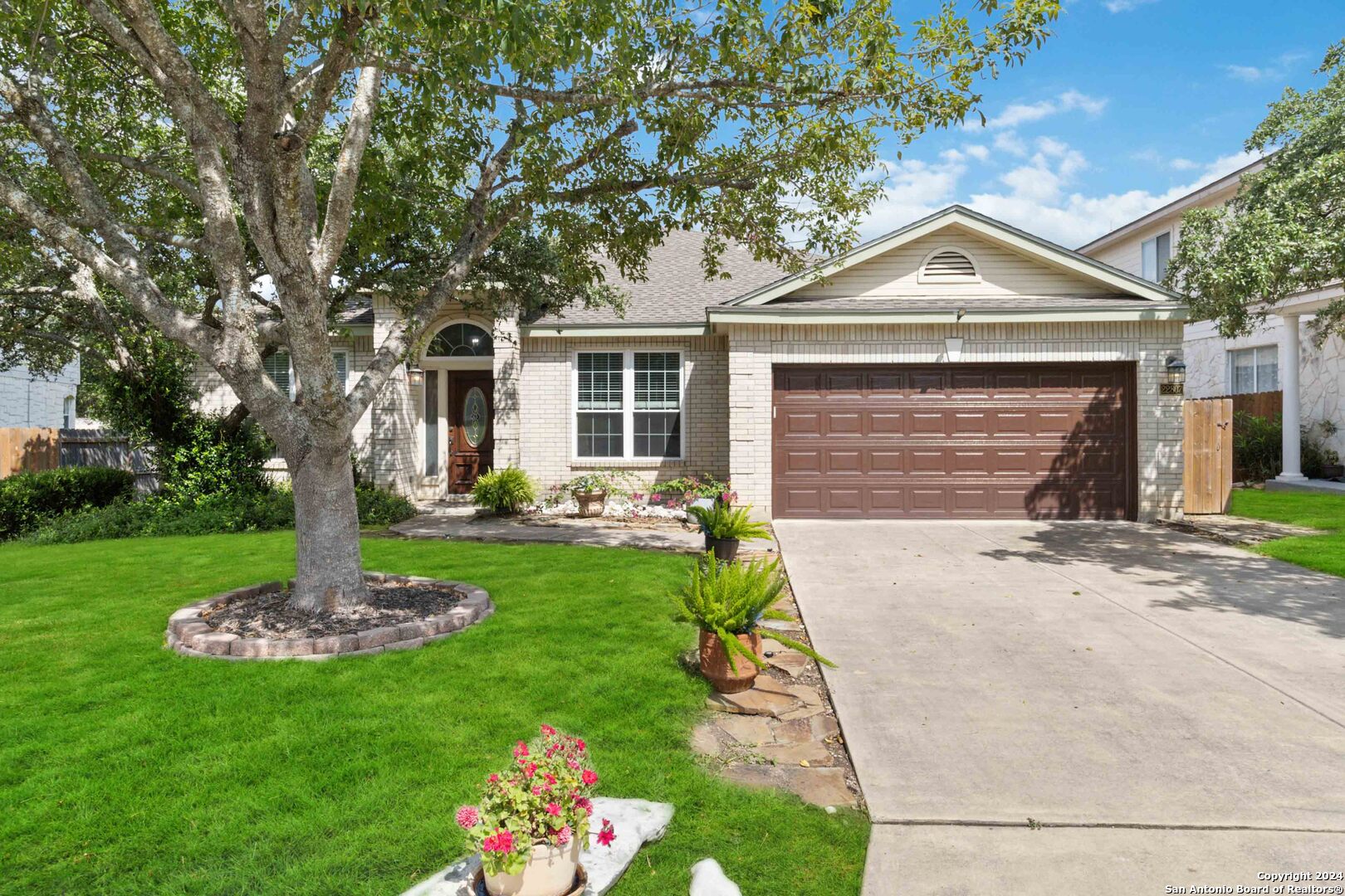 22807 TORNILLO DR