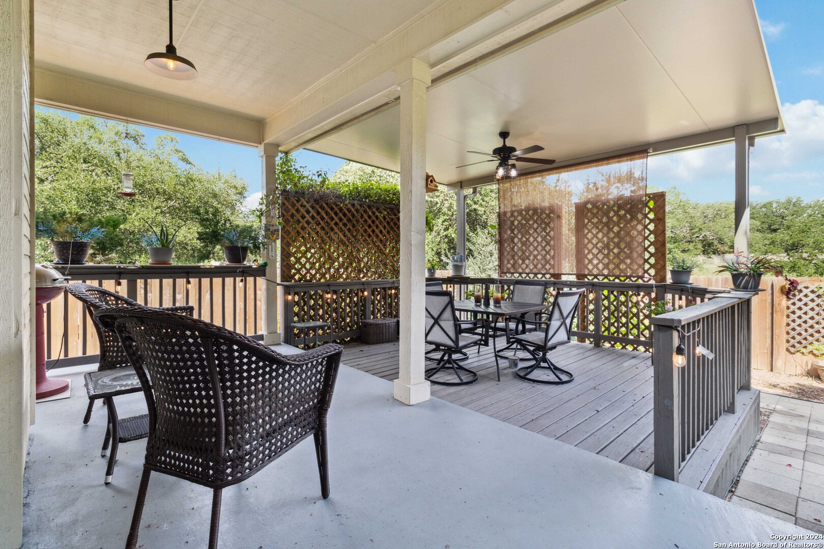 22807 TORNILLO DR