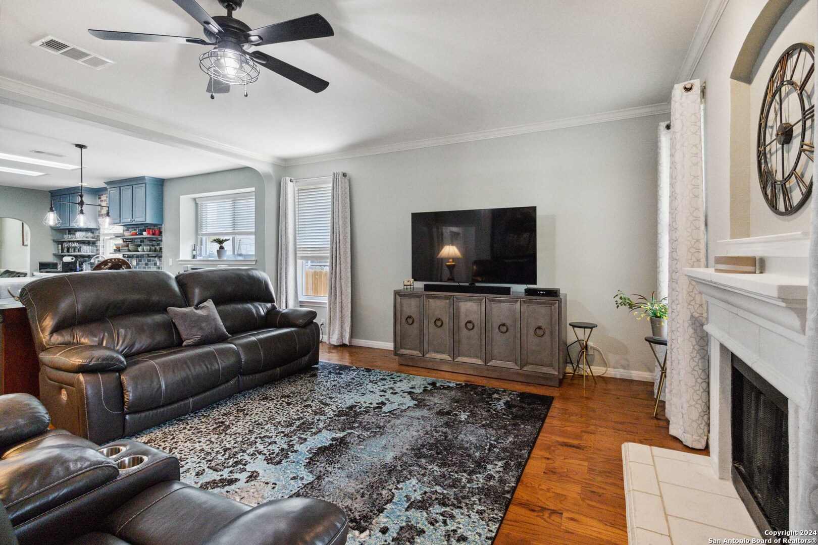 22807 TORNILLO DR