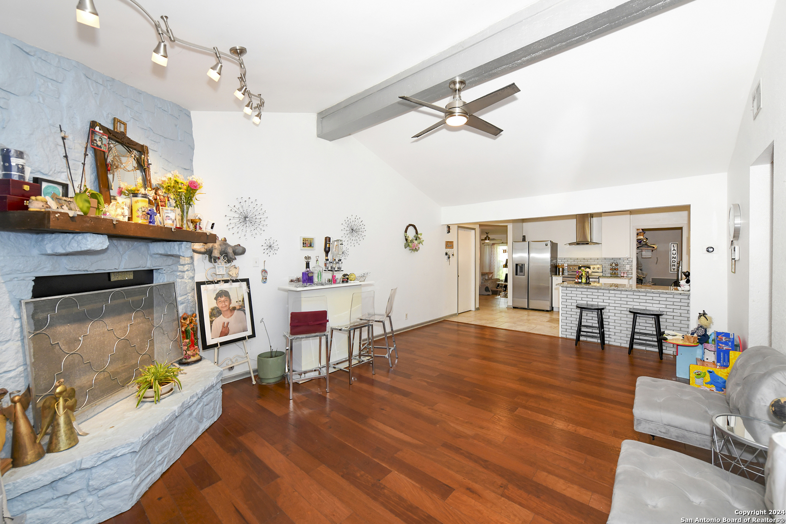 11003 LINK DR