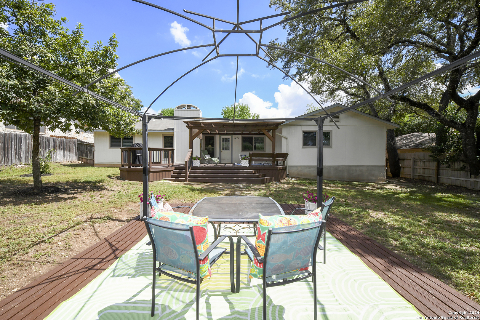 2614 FOREST PEBBLE