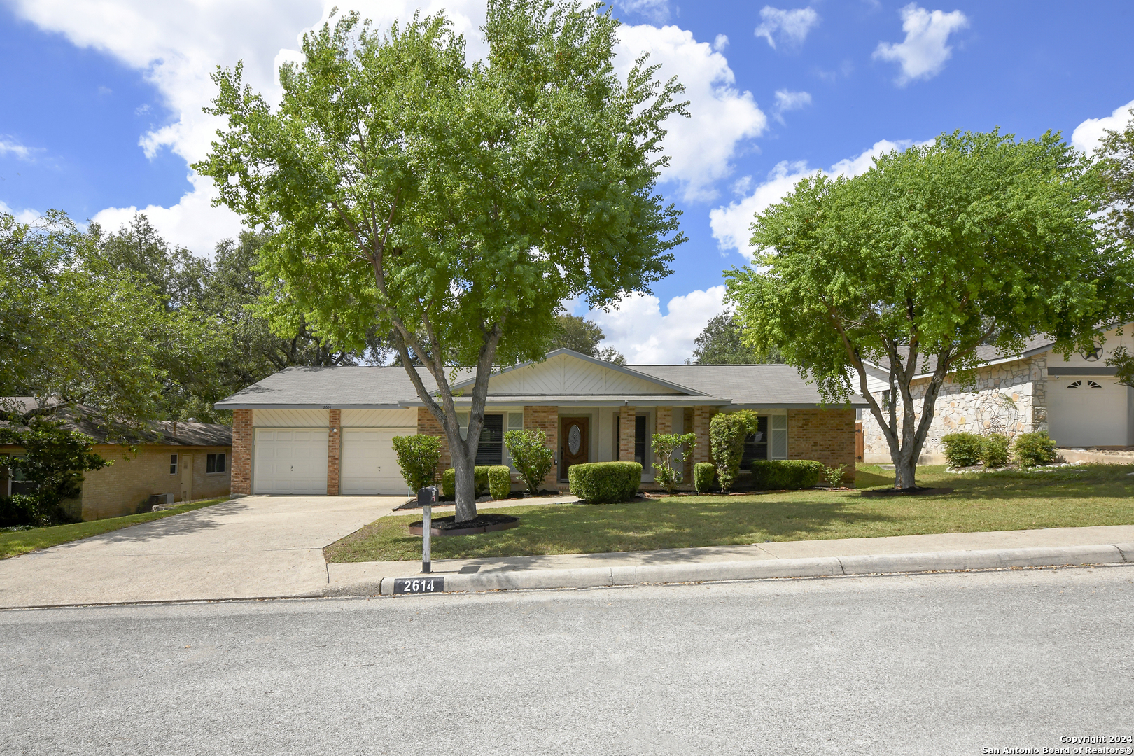2614 FOREST PEBBLE