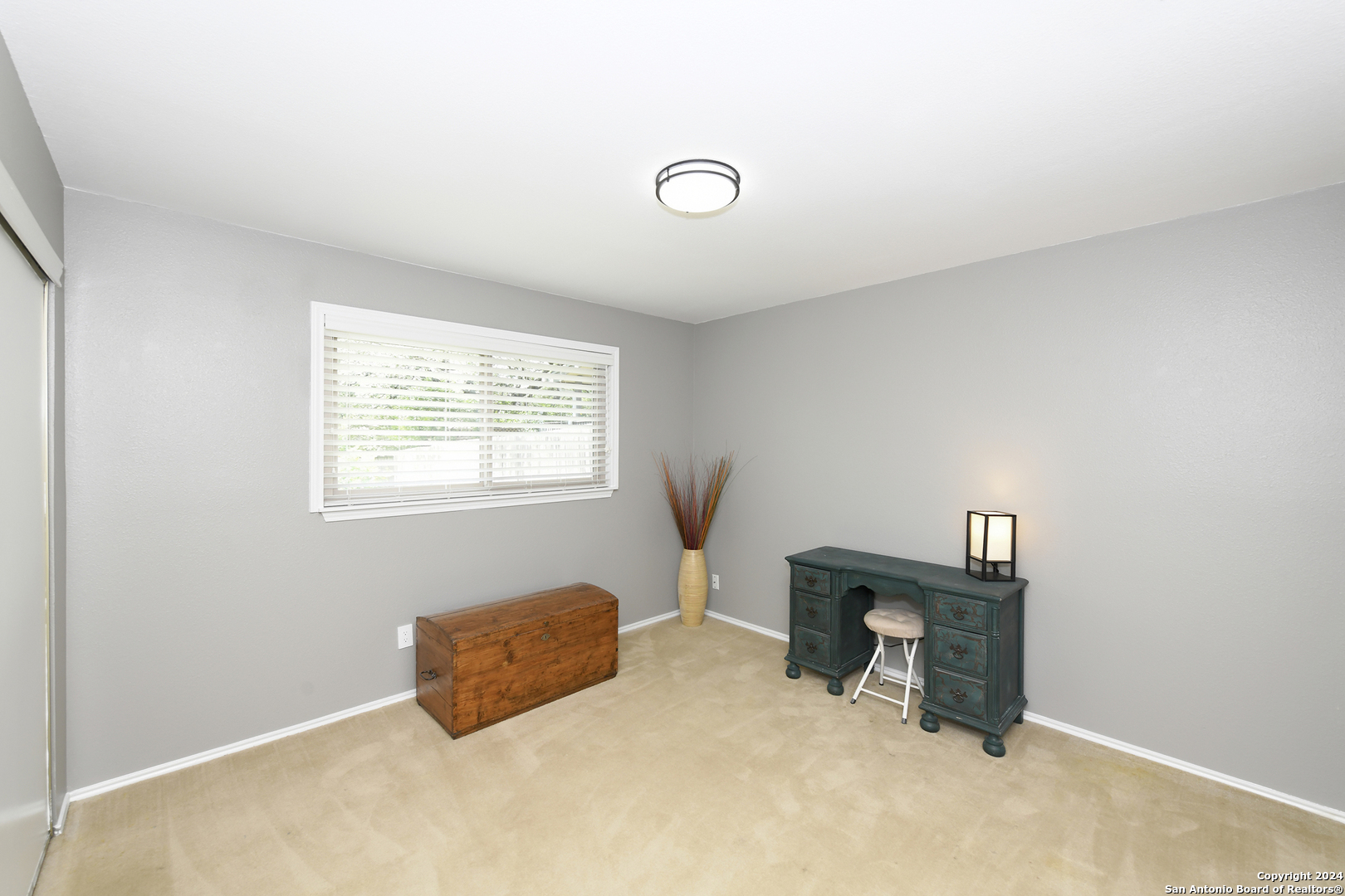 2614 FOREST PEBBLE