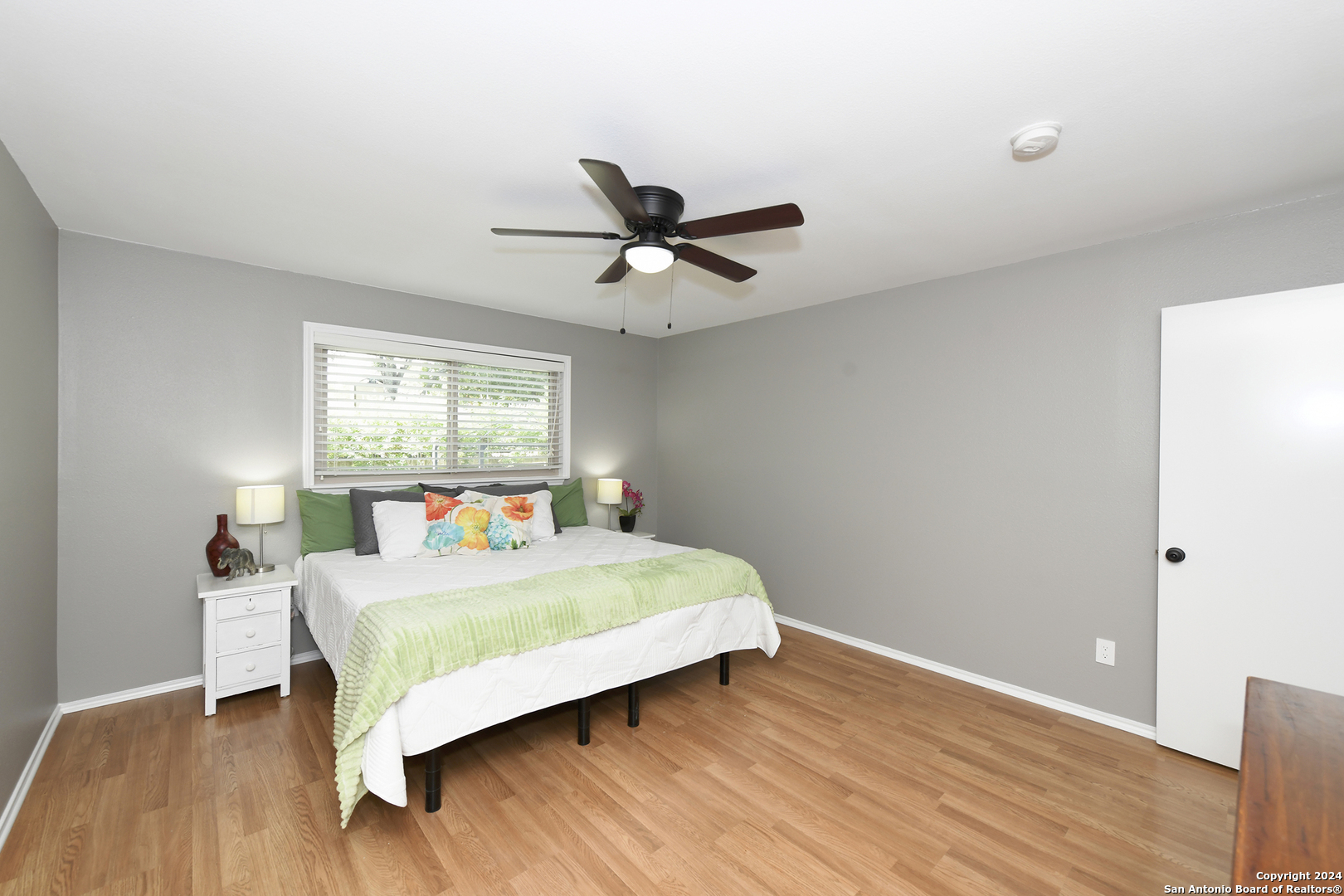 2614 FOREST PEBBLE