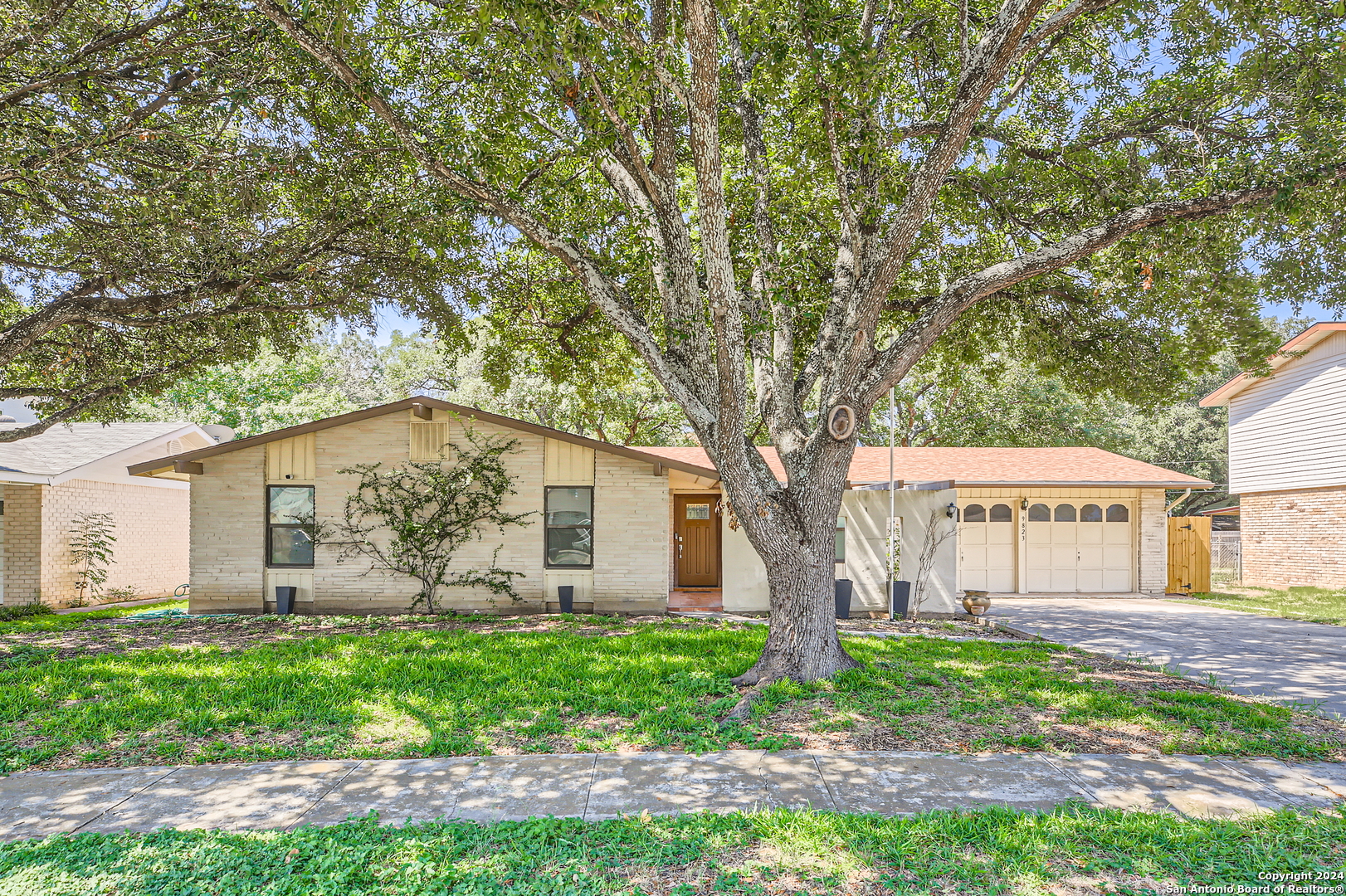9823 GEMINI DR