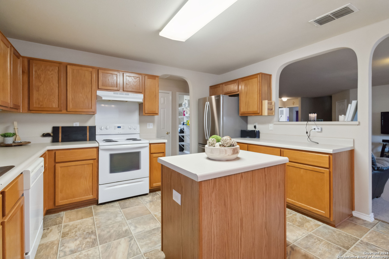 326 Ann Dr