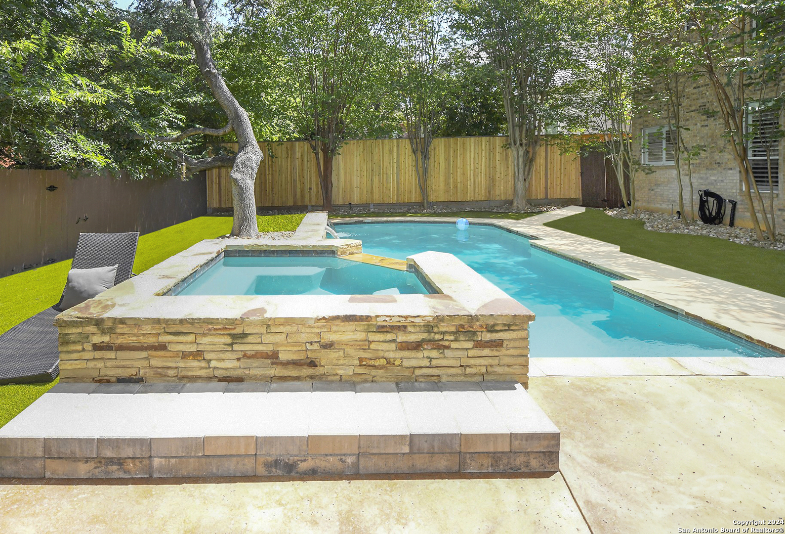 539 MISSION VIEJO