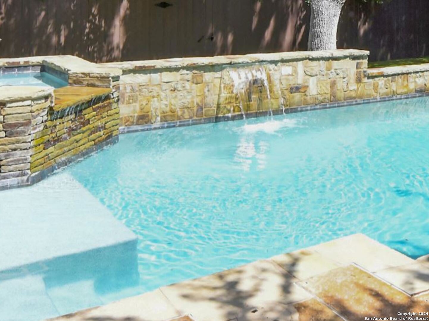 539 MISSION VIEJO