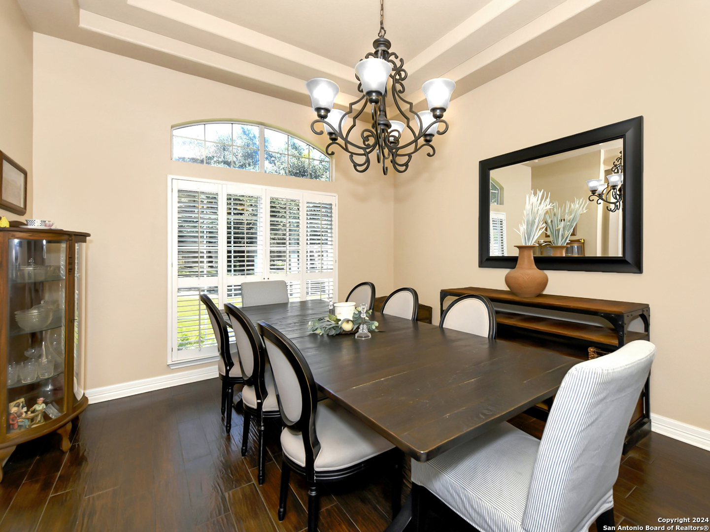 539 MISSION VIEJO