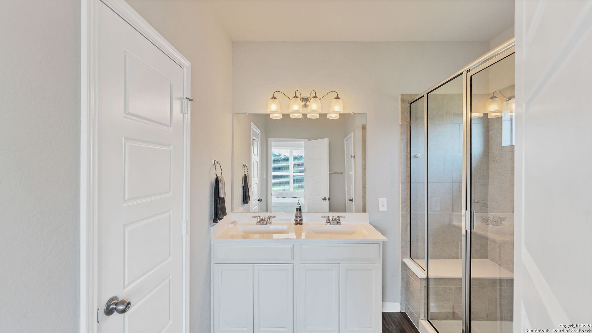 350 Orion Dr