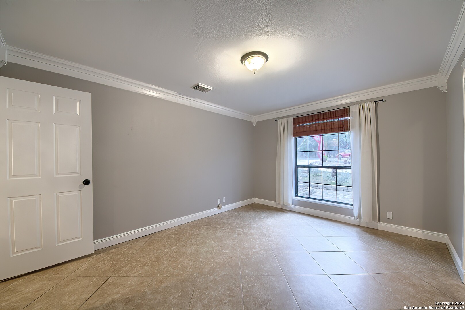 913 MISTY WATER LN