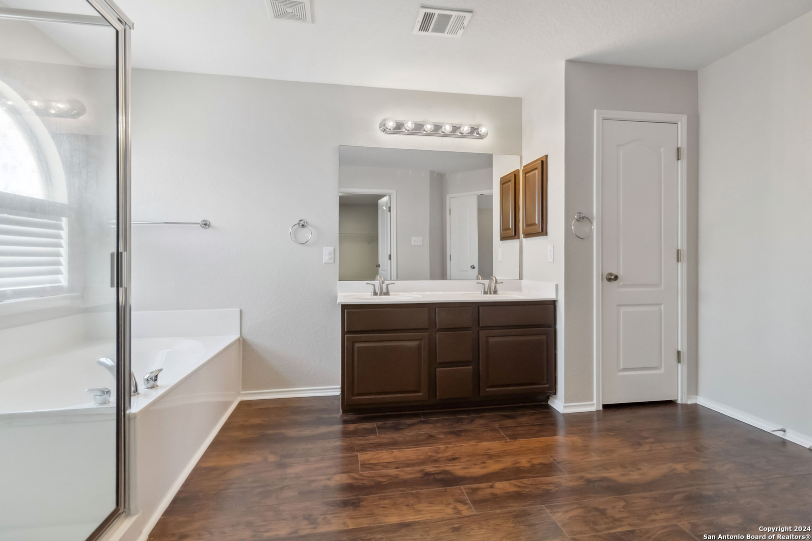 10311 TIMBER COUNTRY