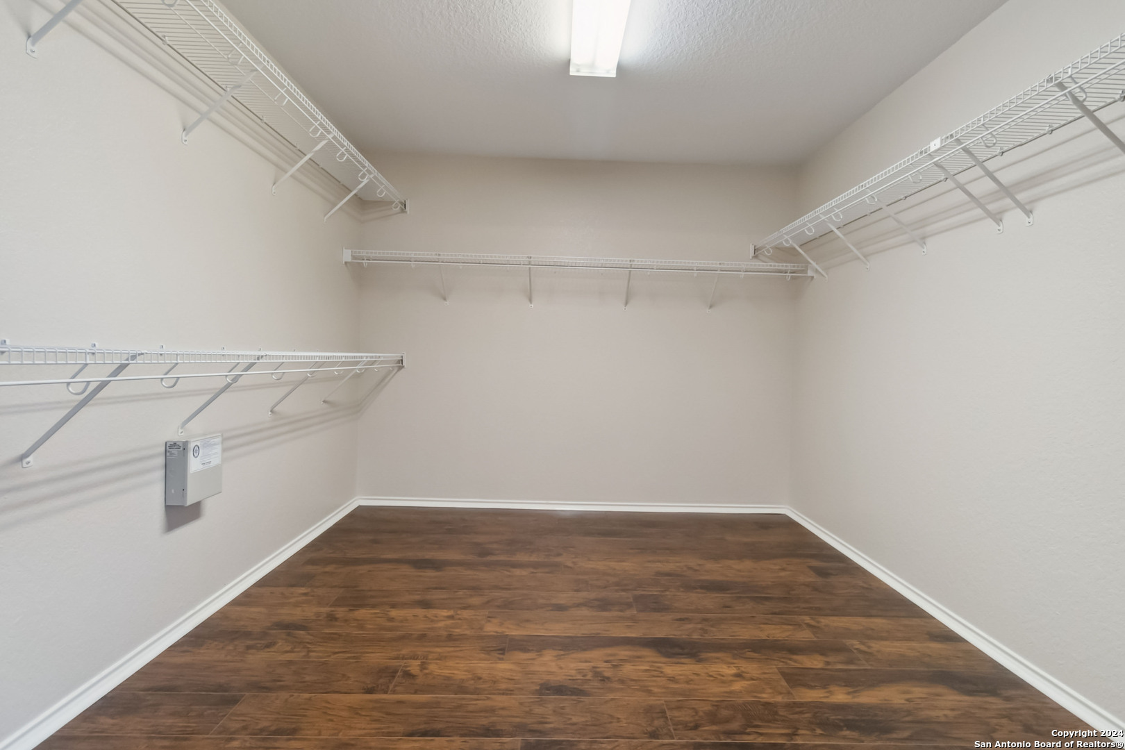 10311 TIMBER COUNTRY