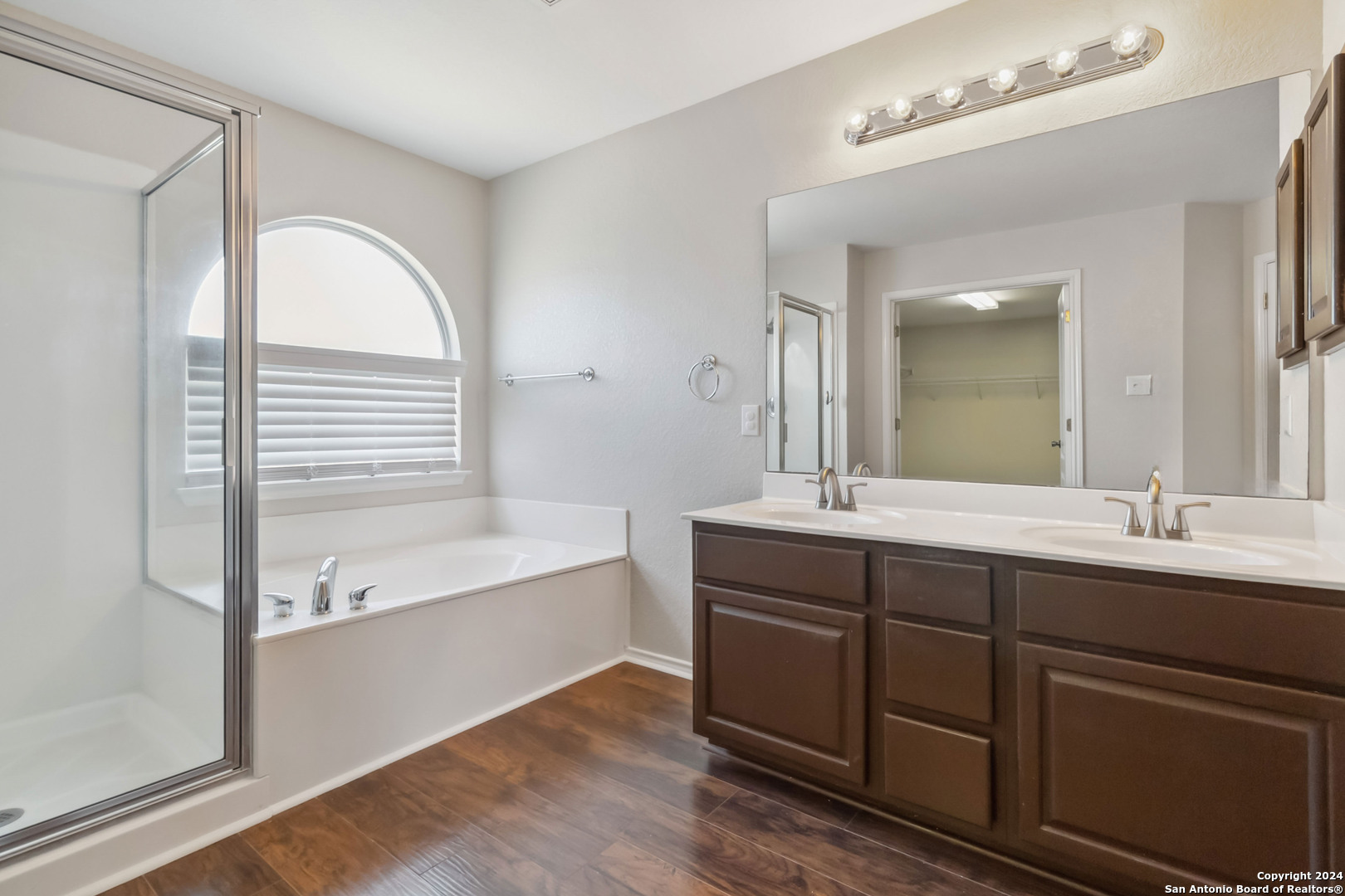 10311 TIMBER COUNTRY