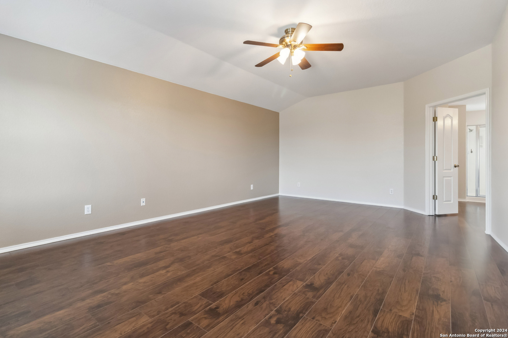 10311 TIMBER COUNTRY